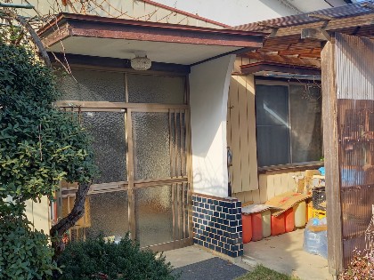 玄関リフォームBefore